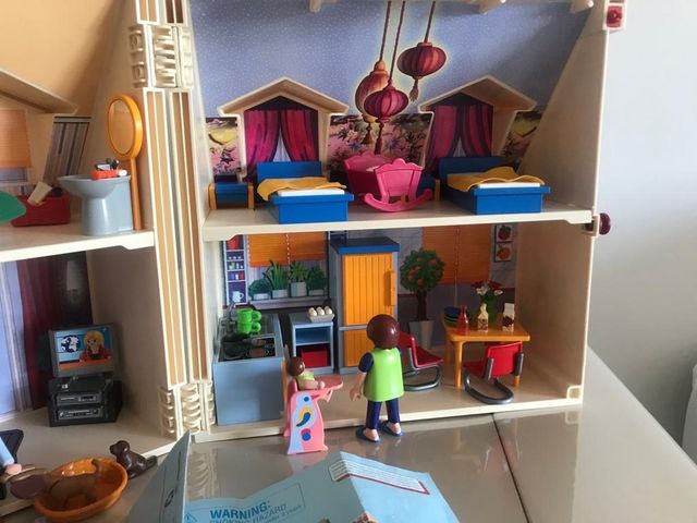 Casa maletín playmobil