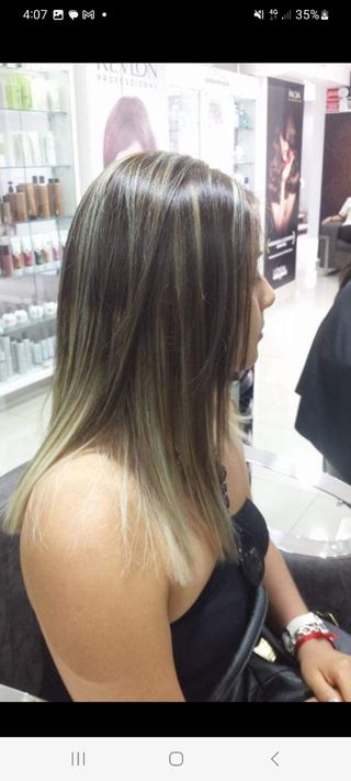 TRABAJO A DOMICILIO (peluquera, maquilladora)