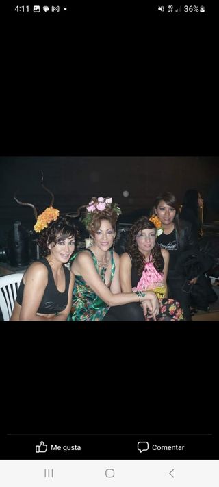 TRABAJO A DOMICILIO (peluquera, maquilladora)