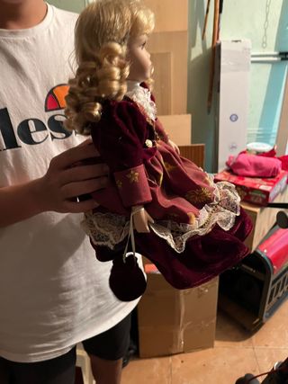Muñeca porcelana