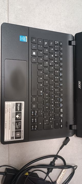 Acer Aspire ES1-311-P4P0