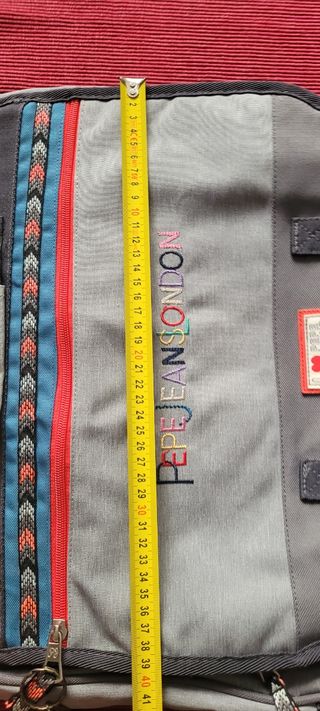 Mochila pepe jeans con zona acolchada