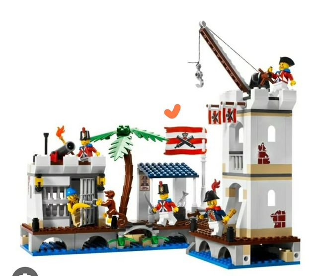 Lego Piratas: barco + isla tesoro + fuerte