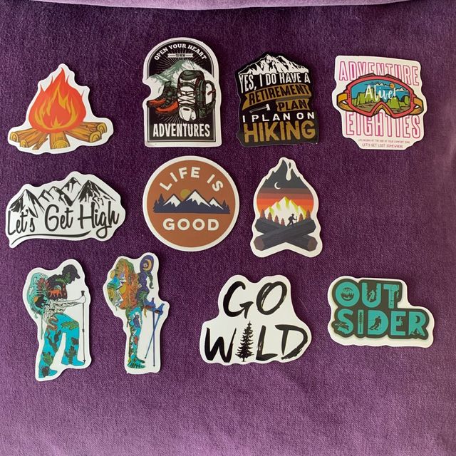 11 adesivi da montagna.