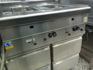 Freidoras Nuevas y Maquinaria Bar