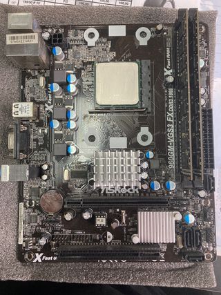 Placa Base + CPU + RAM