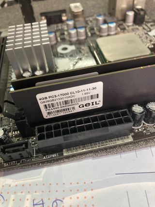 Placa Base + CPU + RAM