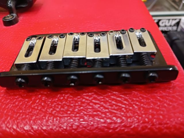 Puente guitarra electrica hardtail