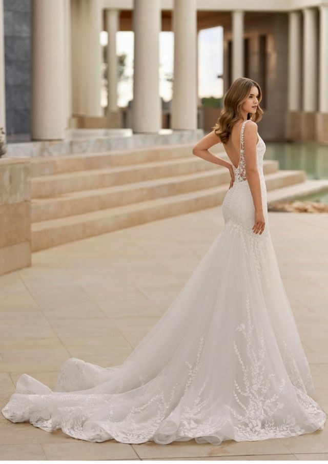 Vestido Novia Rosa Clara de segunda mano por EUR en Coslada