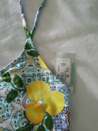 Bañador chica de colores 