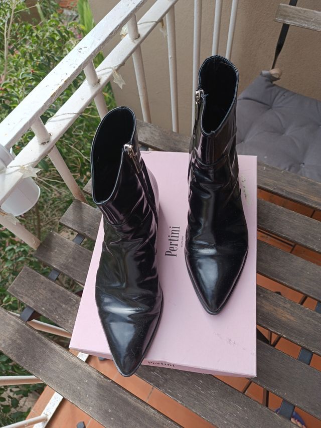 botines negros