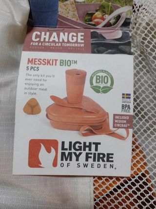 Vajilla y cubertería de bioplástico