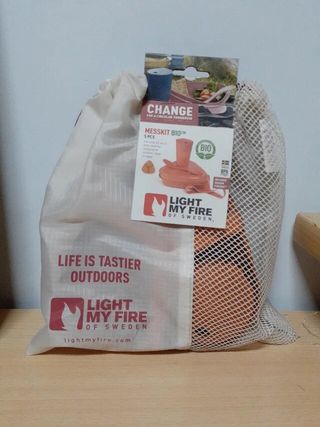 Vajilla y cubertería de bioplástico