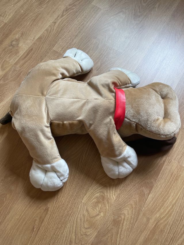 PELUCHE PERRO
