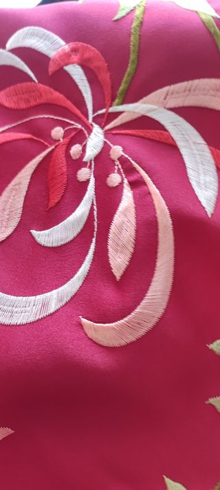kimono bordado talla S