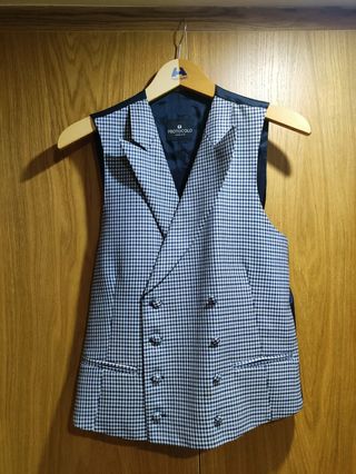 Traje de novio marca Protocolo