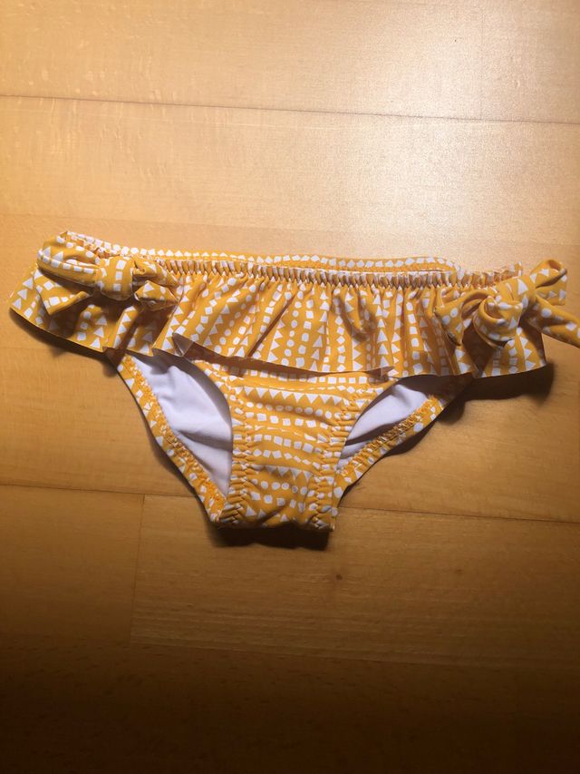 Bañador braguita niña