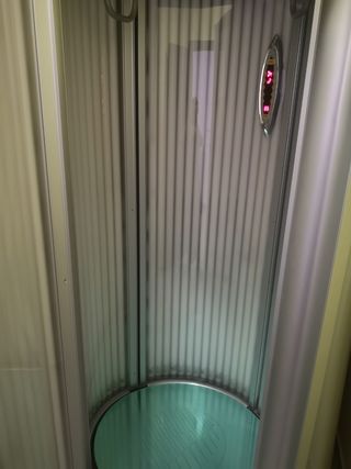 Solárium MEGASUN T2OO PURE ENERGY