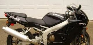 Kawasaki Ninja 600 chapa Colín bajo asiento