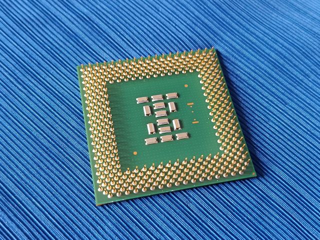 💻 Pentium 3 733 MHz