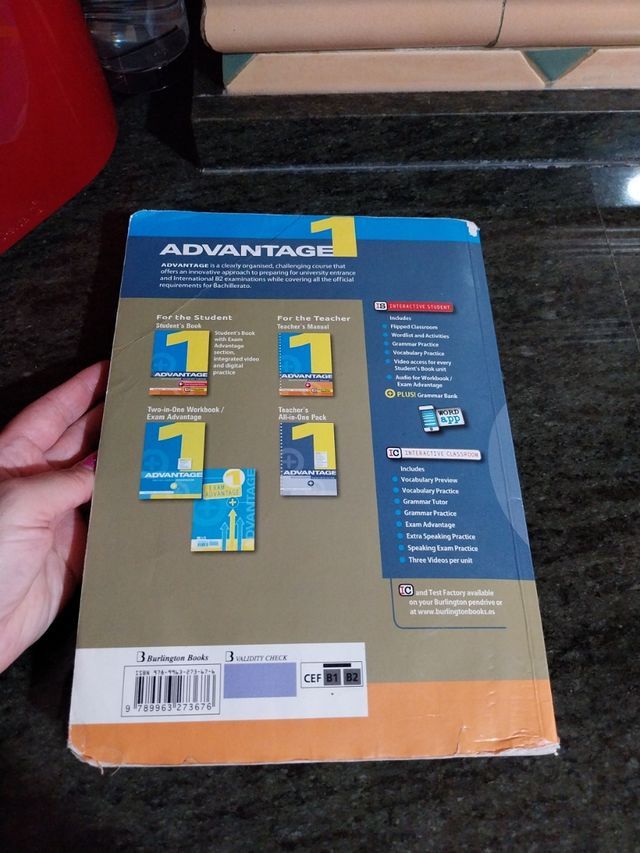 Libro inglés 1°bachillerato perfecto estado