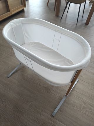 Minicuna Babydjorn (y dosel incluido)