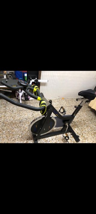 Bicicleta spinning Cups