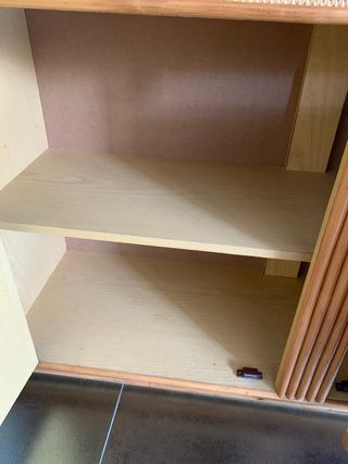 Mueble aparador mimbre años 70