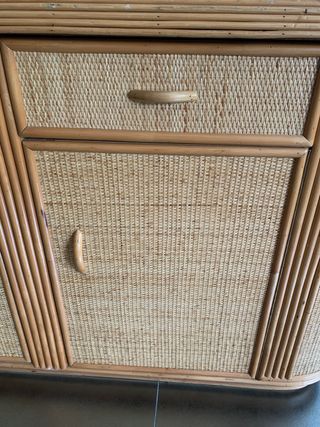 Mueble aparador mimbre años 70