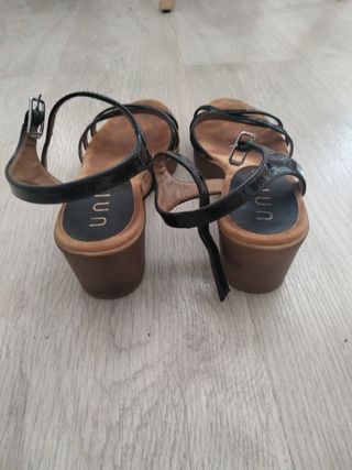sandalia Unisa