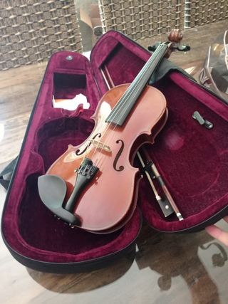 Violín 1/2 impecable
