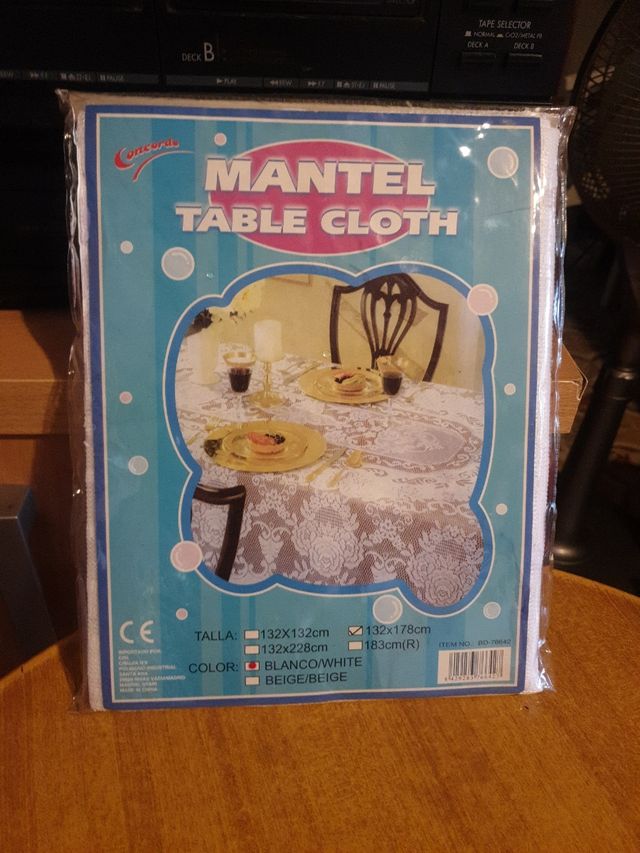 Mantel blanco encage