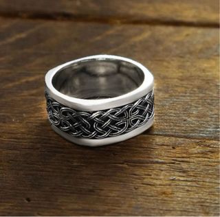 Anillo de plata 