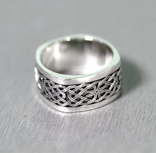 Anillo de plata 