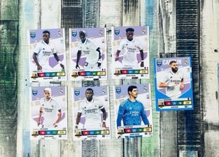 Pack Panini CROMOS ADRENALYN FIFA 365 001-404