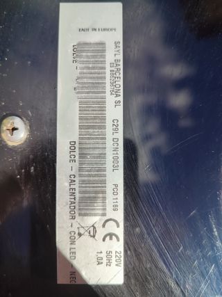 Vitrina expositora calentadora con led