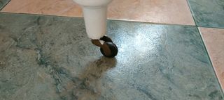 Mesa de madera ampliable.