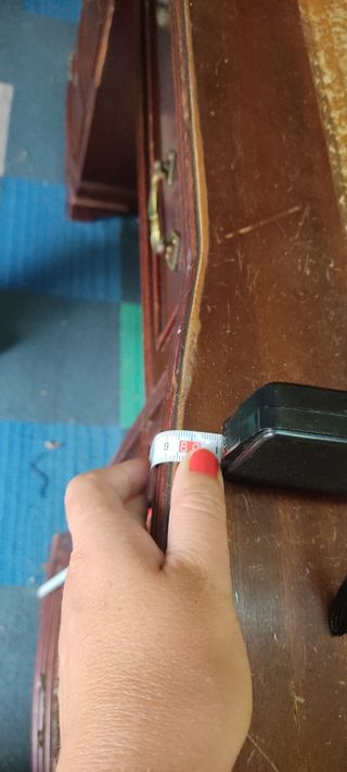 Escritorio madera y piel de un banco