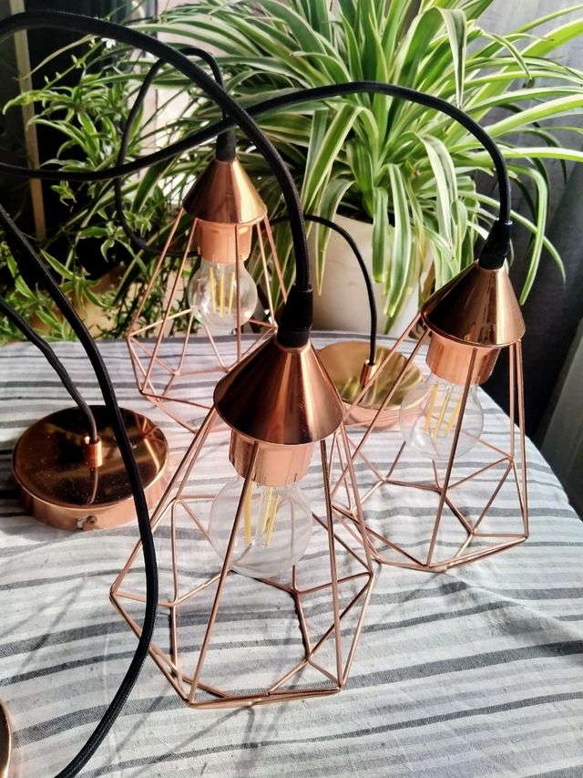 Lámpara de techo geométrica y bombilla Edison 