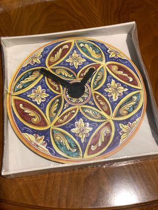 Orologio da parete effetto maiolica