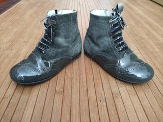 Botas niña de ante y charol nº 29