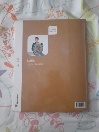 libro de Latín.