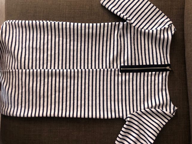 vestido de tubo a rayas