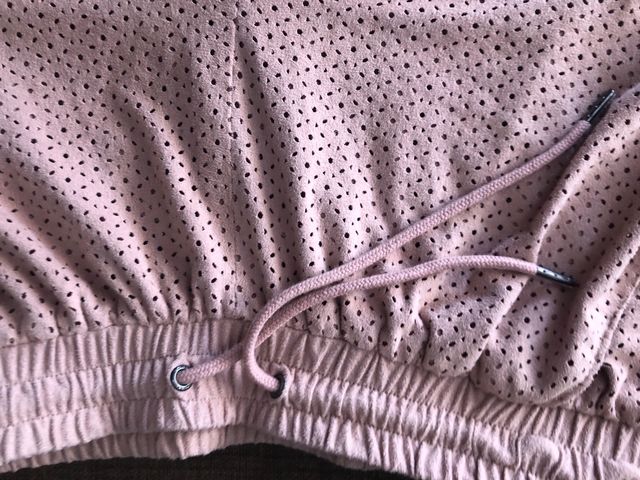 pantalón short rosa