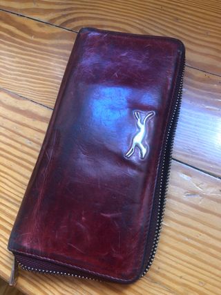 cartera de piel