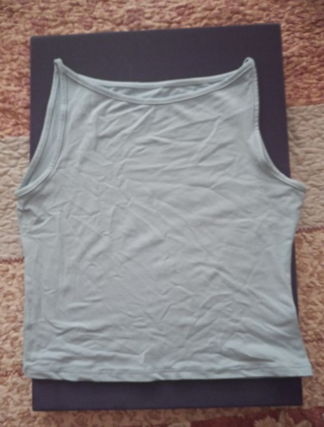 Camisetas elásticas talla L chica