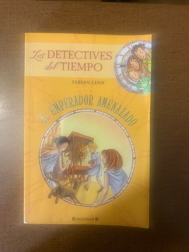 Los detectives del tiempo EL EMPERADOR AMENAZADO