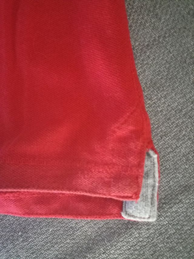 Polo ENERGiE en rojo