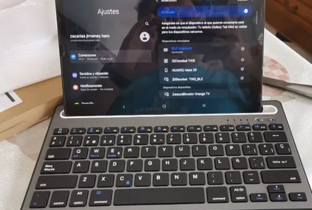 Teclado inalámbrico PC Soporte Tablet Fuengirola