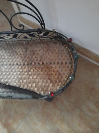 Camarera forja